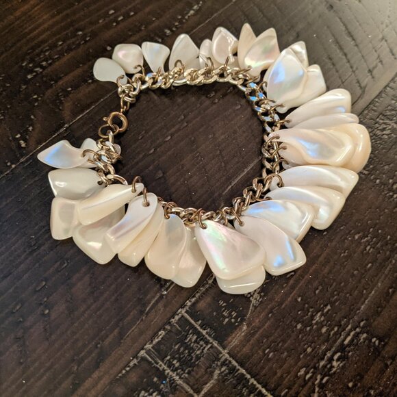 Mother of Pearl Shell Charm Bracelet Chunky Chain Coastal Glam Gold Tone Boho - Picture 2 of 5